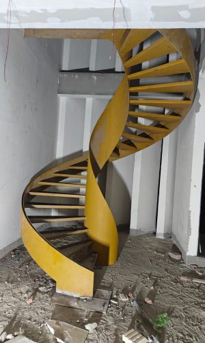 223