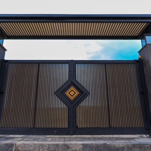 Gates, metal gates, iron gates, steel gates,